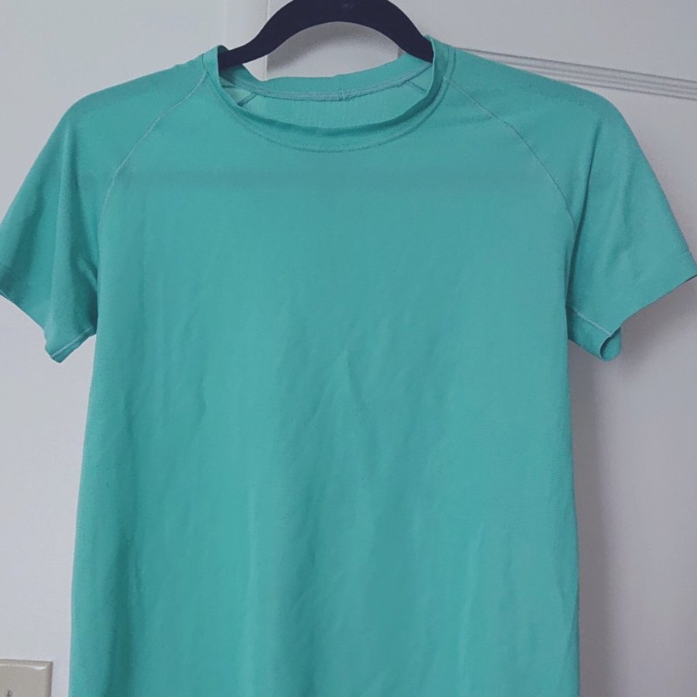 Patagonia lightweight running shirt - Women's xs